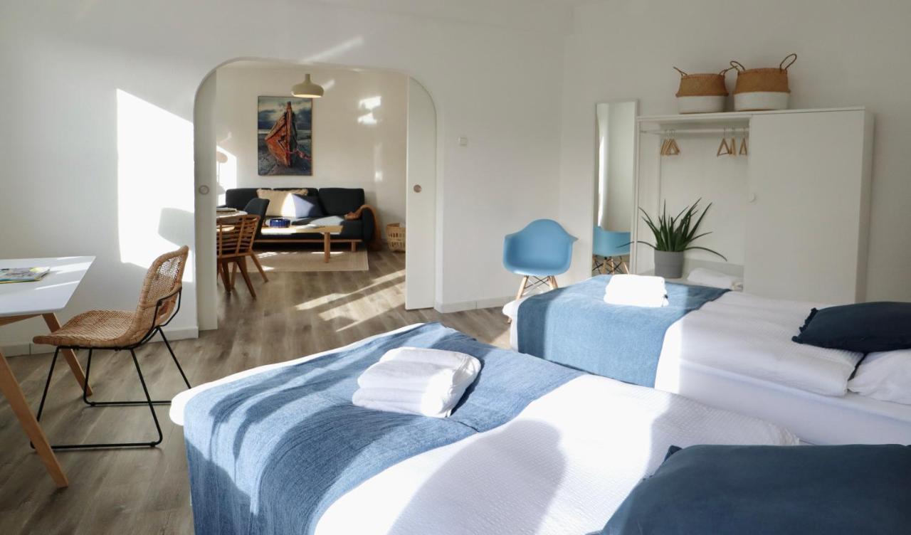 Boho Apartment: Netflix + Balcony + Bathtub Essen Exterior foto